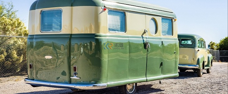 Ce Mobile Restaurant Nourritur - Food Snacks Catering avis et prix